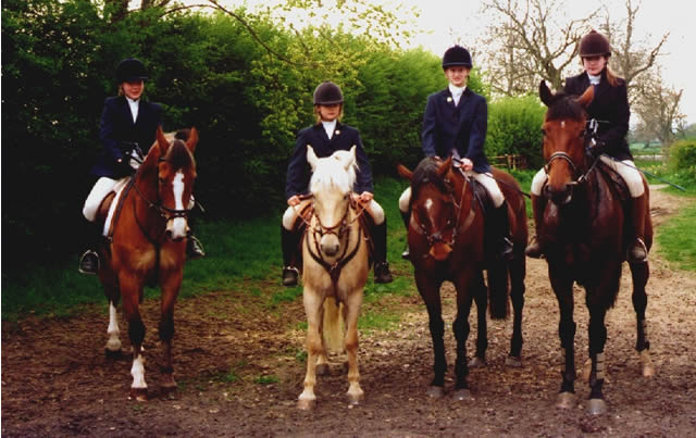 Junior ShowJumping Team 2004